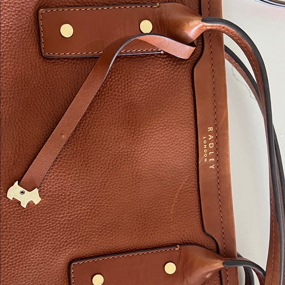 RADLEY LONDON Chestnut Brown Leather Tote with Signature Charm - Picture 10 of 10